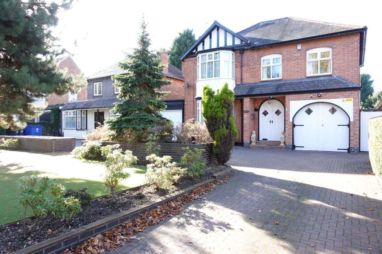 Casa vacanze Huge 9 Bed Sleeps 17, Near Nec, Centre, Hs2 *