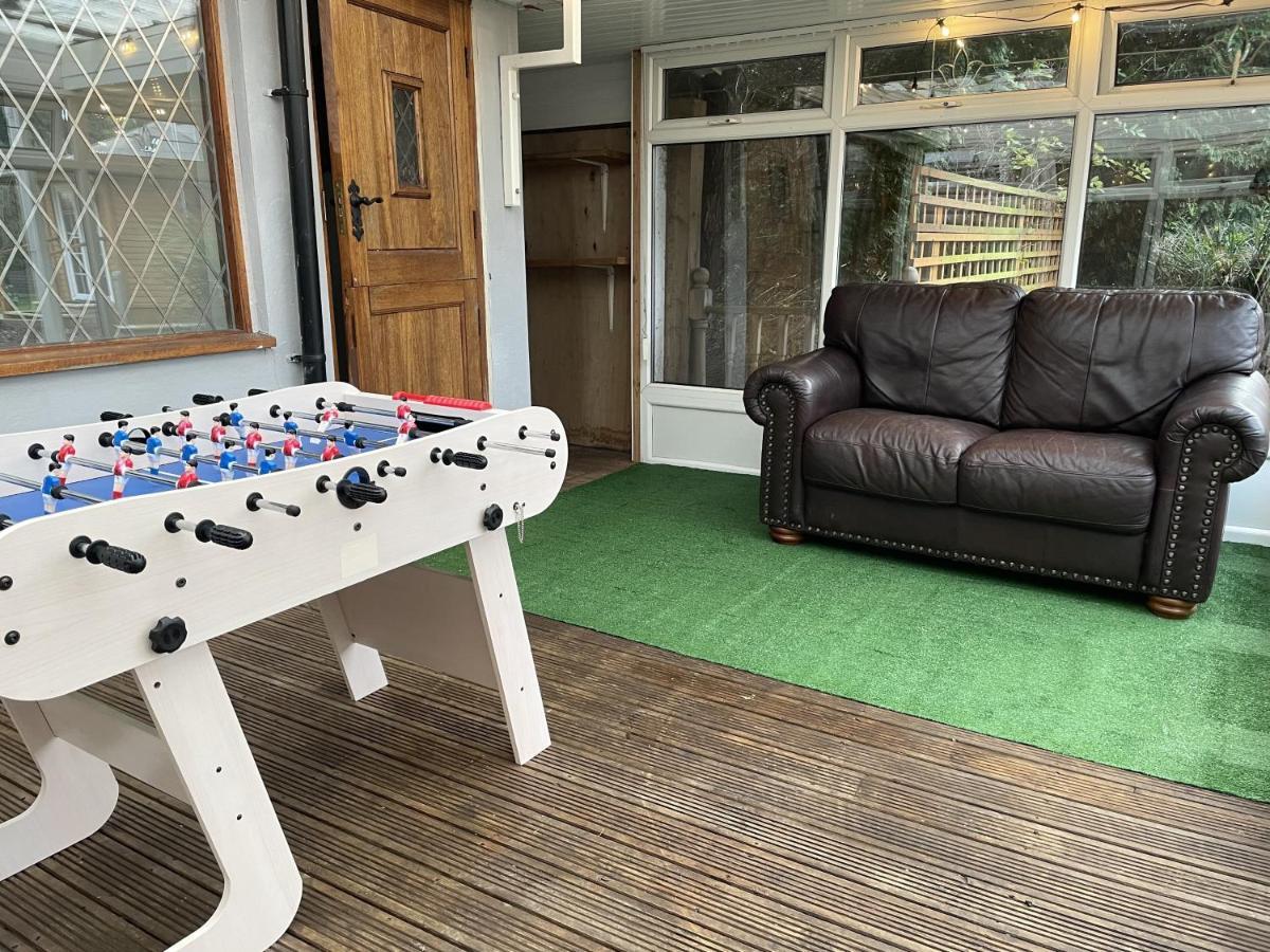 Casa vacanze Huge 9 Bed Sleeps 17, Near Nec, Centre, Hs2 *
