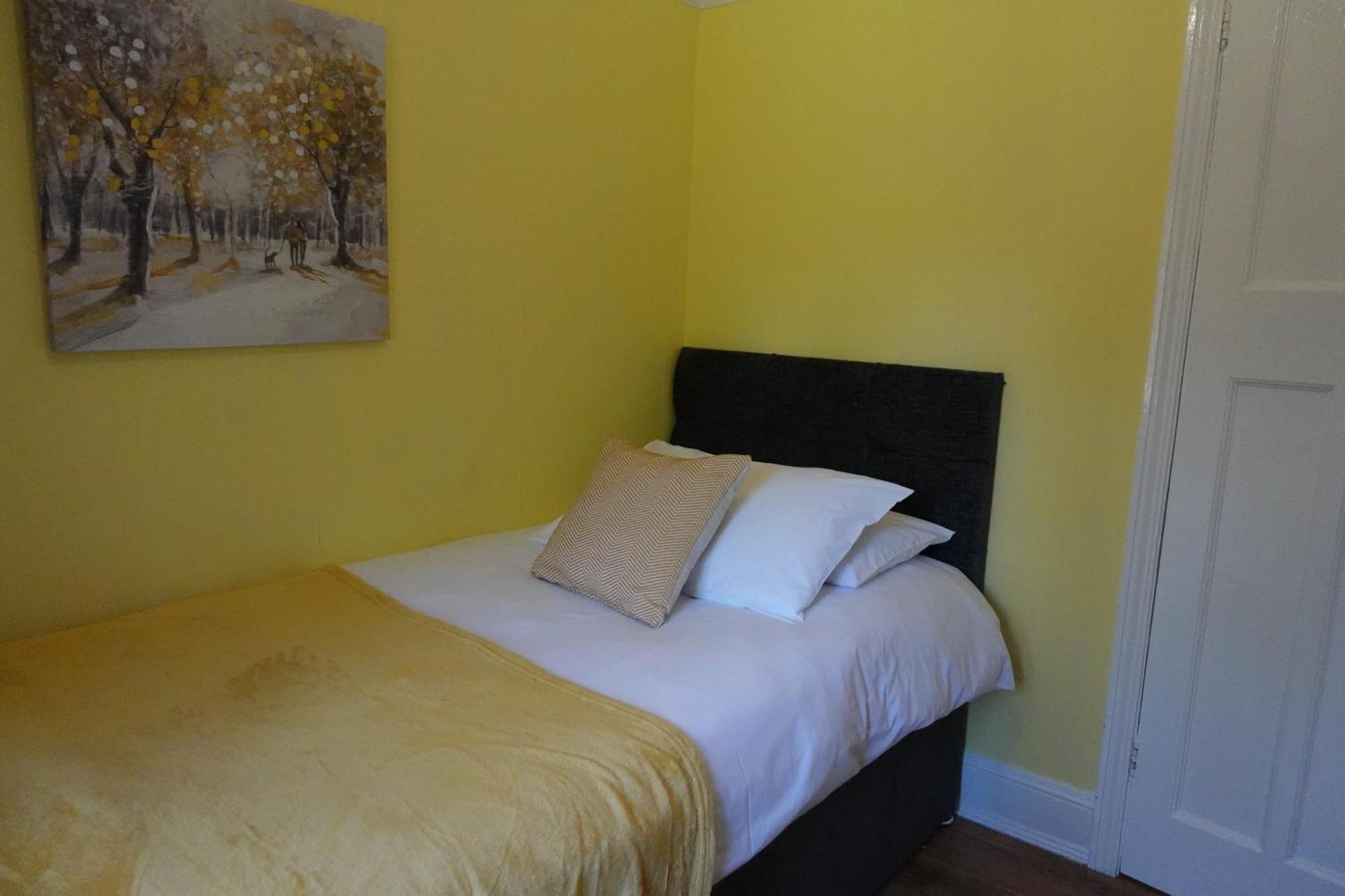 Casa vacanze Huge 9 Bed Sleeps 17, Near Nec, Centre, Hs2 *