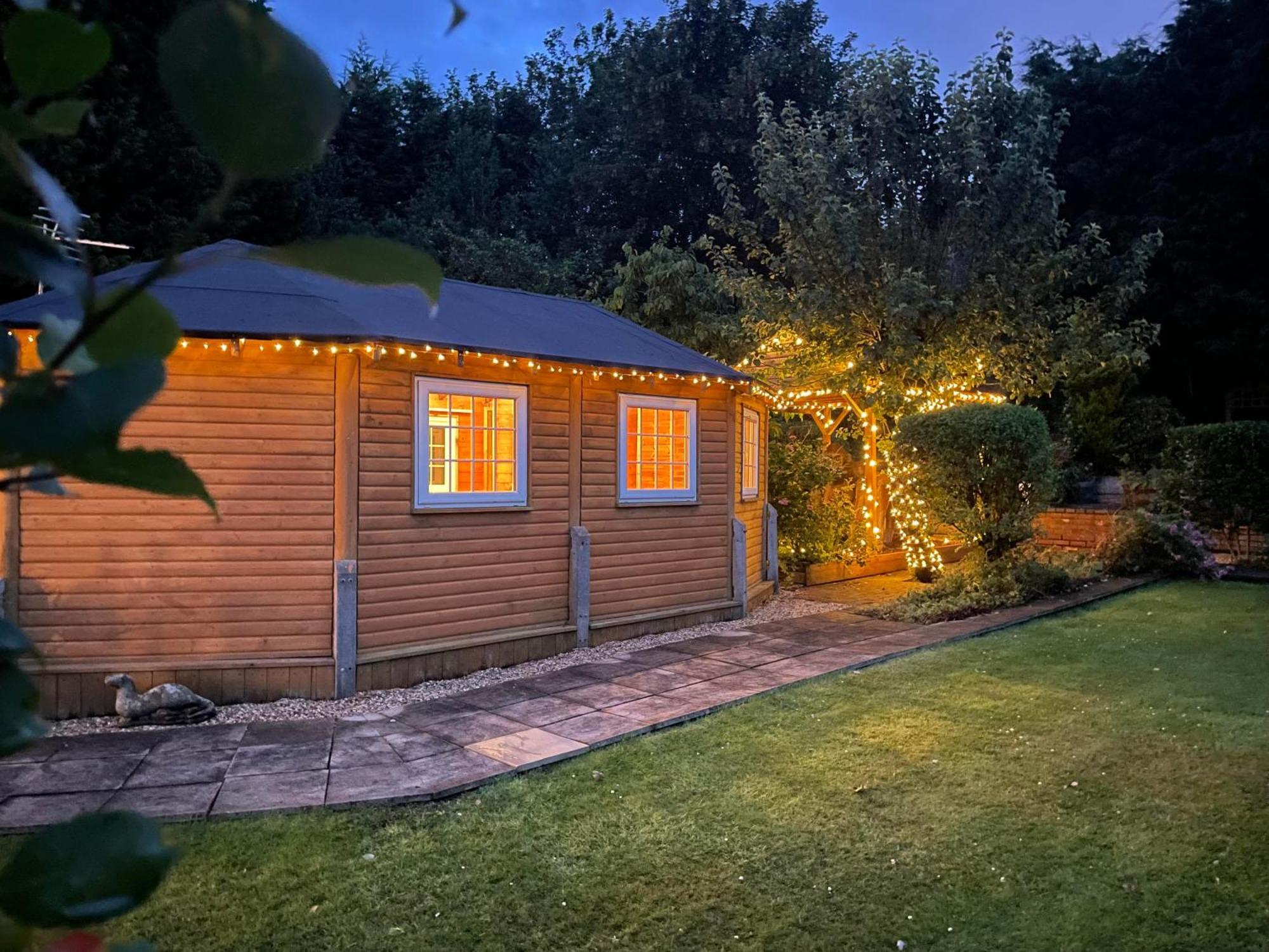 Huge 9 Bed Sleeps 17, Near Nec, Centre, Hs2 Casa vacanze Birmingham
