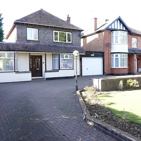 Huge 9 Bed Property Sleeps 17, Near Nec, City Centre, Hs2 Birmingham Exterior photo